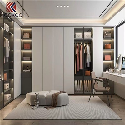 Salon odzieżowy Displayk w Albanii