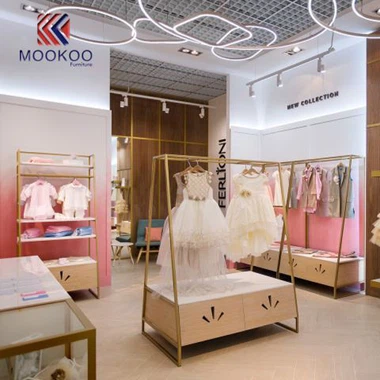 Fashion Display Stand